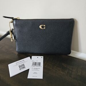 Coach Essential Black Leather Wristlet